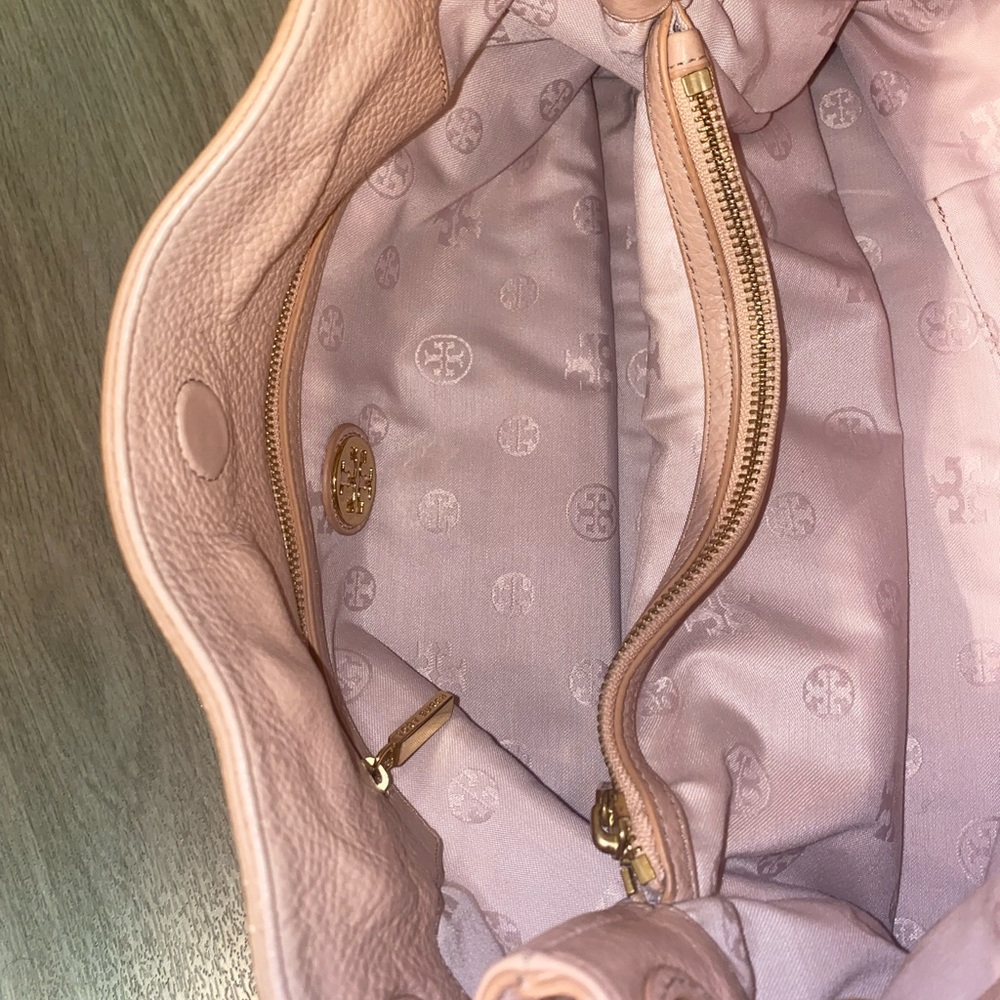 Tory Burch Thea Shoulder Tote Bag💞 - Picture 10 of 15